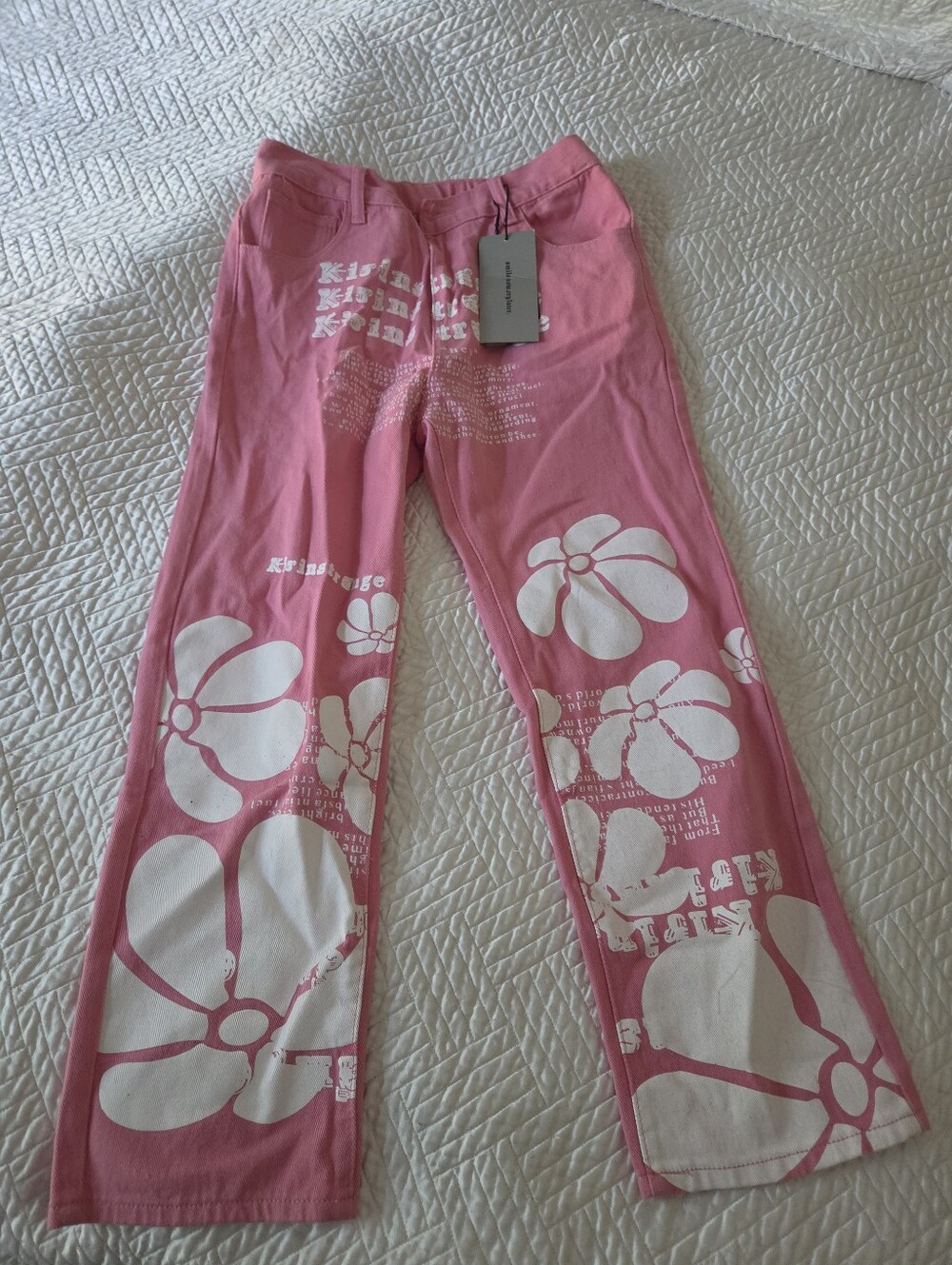 Kirinstrange Pink Graphic Wide Leg Jeans Nwt Kids Xl Fits Women's Small — image 3 of 8